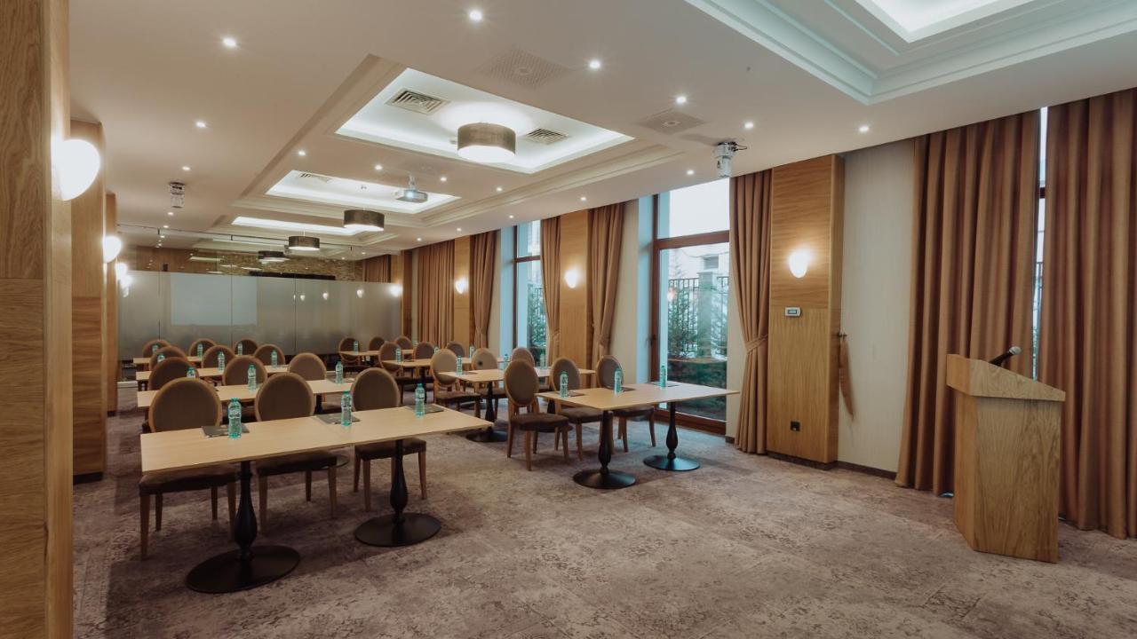 Briliant Hotel Cluj-Napoca Exterior photo