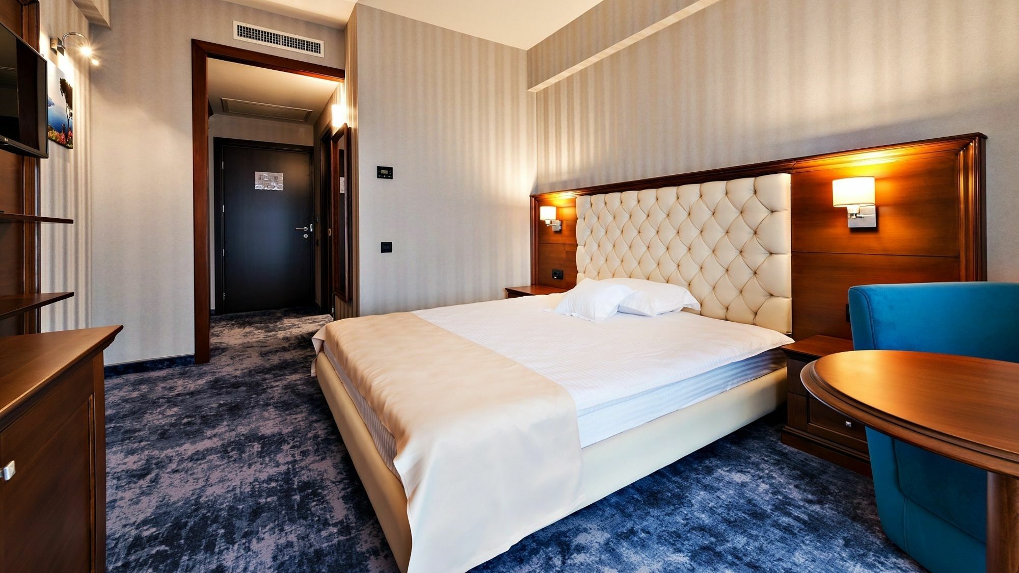 Briliant Hotel Cluj-Napoca Exterior photo